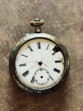 Argent Antique Pocket Watch With Intricate Engraving - For Repair Or Display